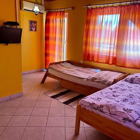 Szeplak Apartman Siófok Exterior foto